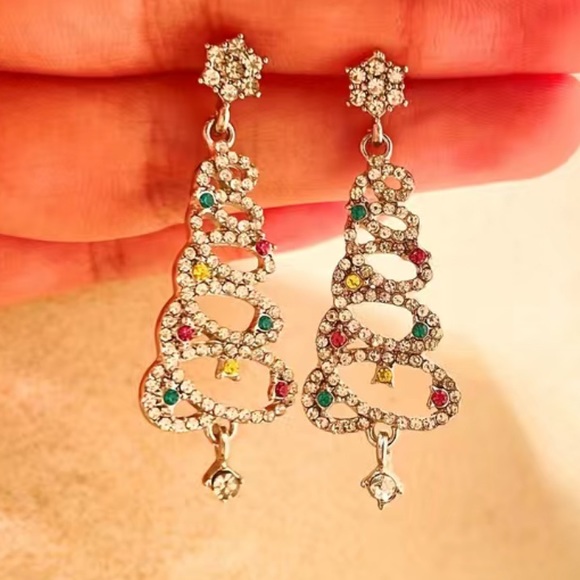 Sparkly Christmas Tree Earrings BRAND NEW - Picture 4 of 7